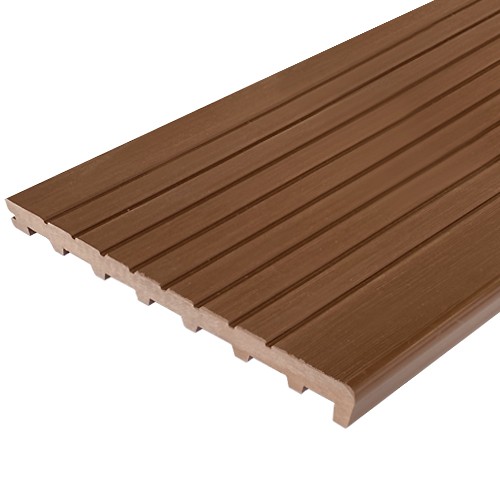 Ступень ДПК Latitudo Step-320 Каштан Полнотелая купить в Новотроицке